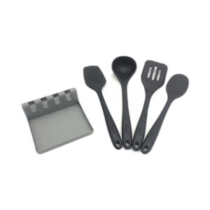 Kit de 5 utensílios de Silicone Preto com Descanso